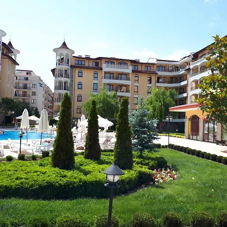 Apartment Royal Sun With Pool View